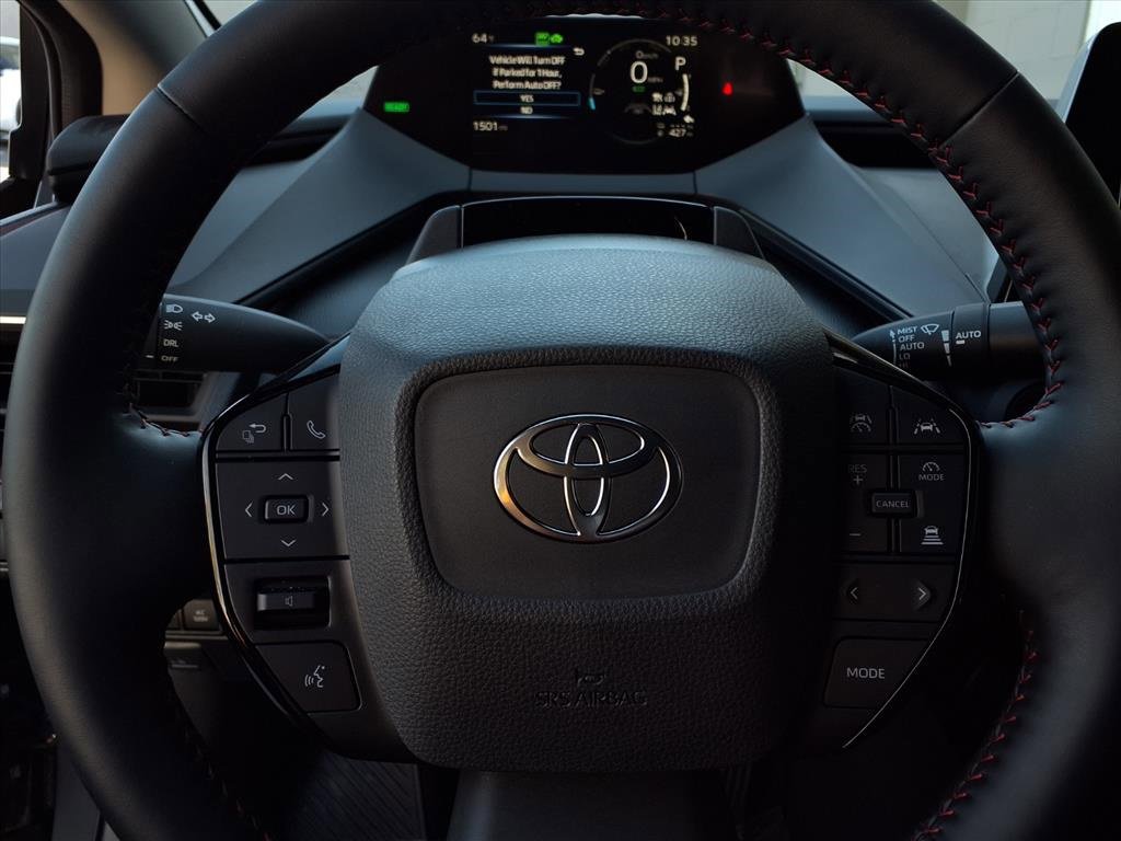 Certified 2025 Toyota Prius Plug-In Hybrid image 12