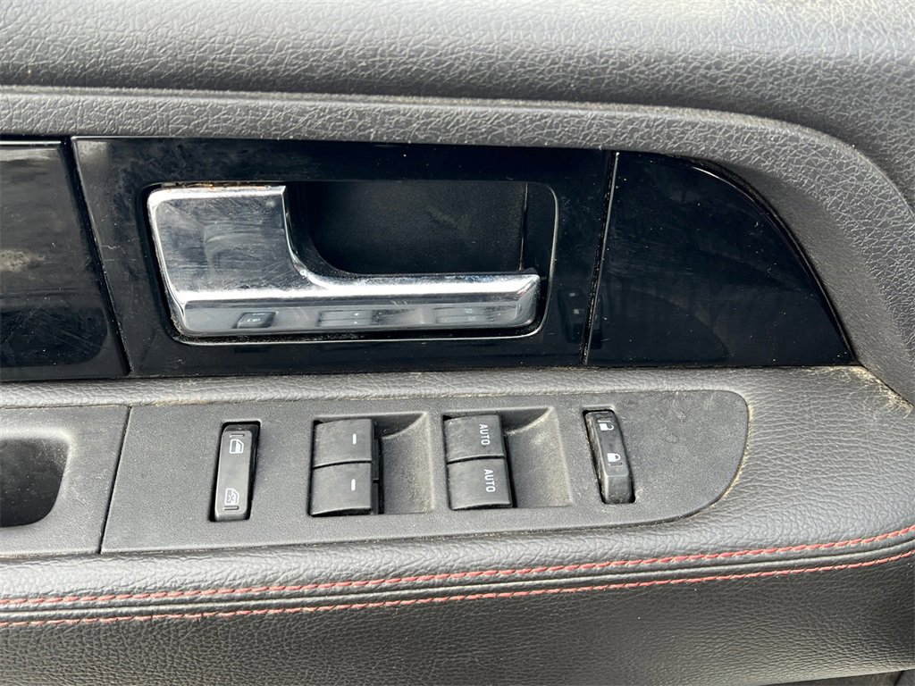 Used 2013 Ford F150 Limited image 13