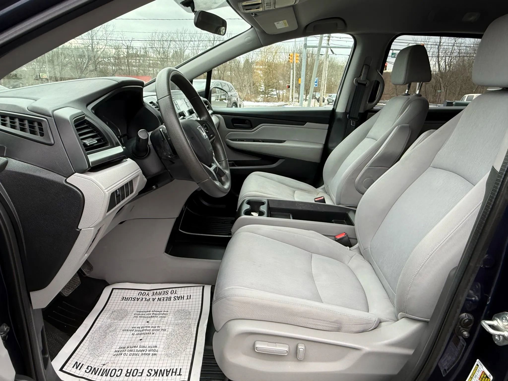 Used 2018 Honda Odyssey LX image 9