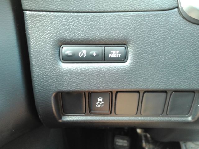 Used 2019 Nissan Murano SV image 32