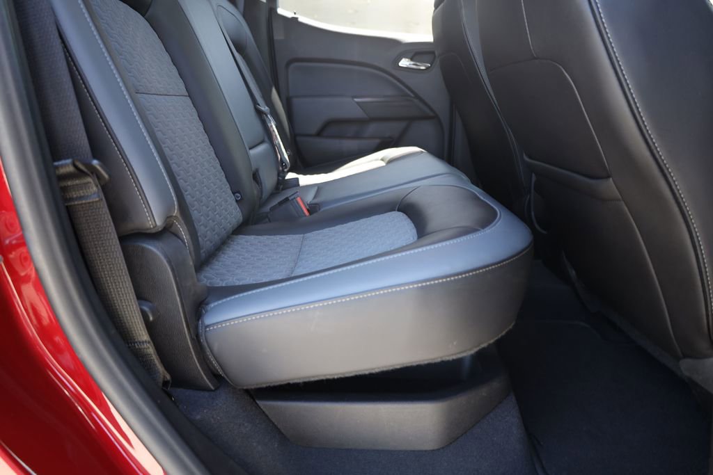 Used 2019 Chevrolet Colorado Z71 AWD/4WD image 19