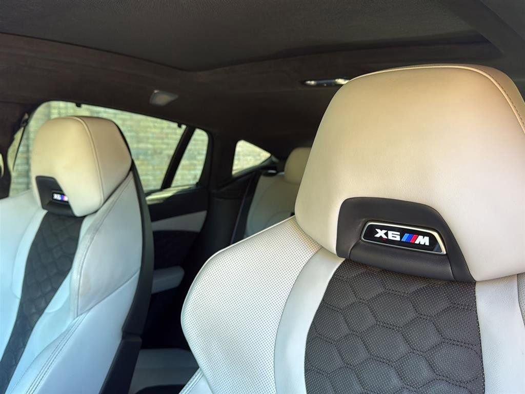 Used 2021 BMW X6 M w/ Competition Package image 19