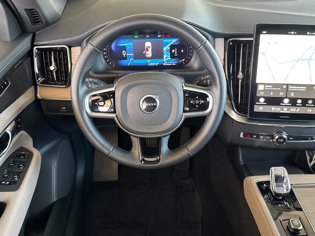 Certified 2026 Volvo XC90 B6 Plus AWD/4WD image 13
