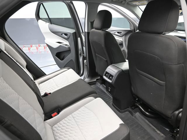 Used 2021 Chevrolet Equinox LS w/ LS Convenience Package image 37