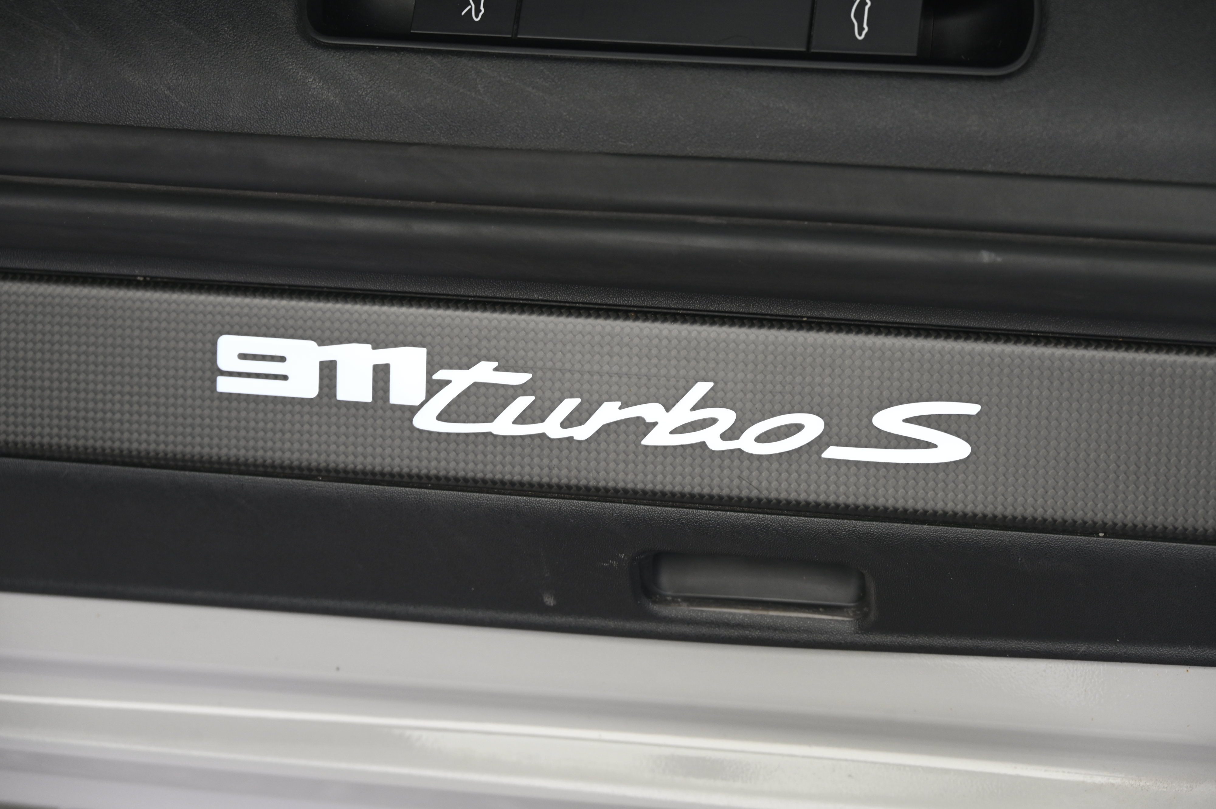 Certified 2021 Porsche 911 Turbo AWD/4WD image 24