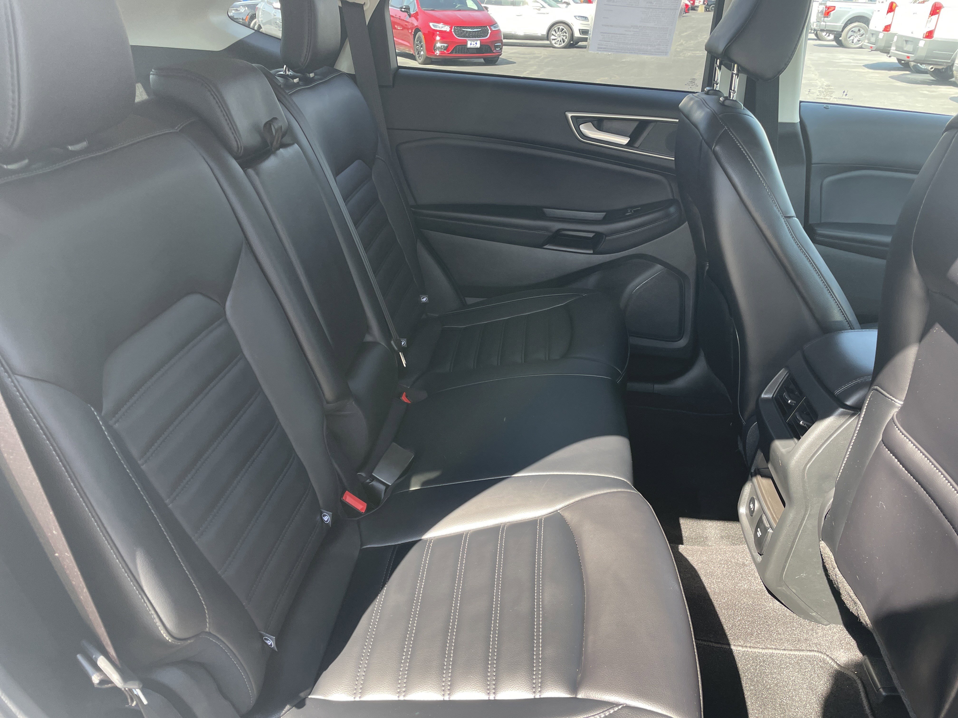 Used 2024 Ford Edge SEL w/ Convenience Package image 21