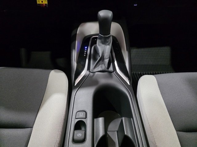 Used 2025 Toyota Corolla LE image 20