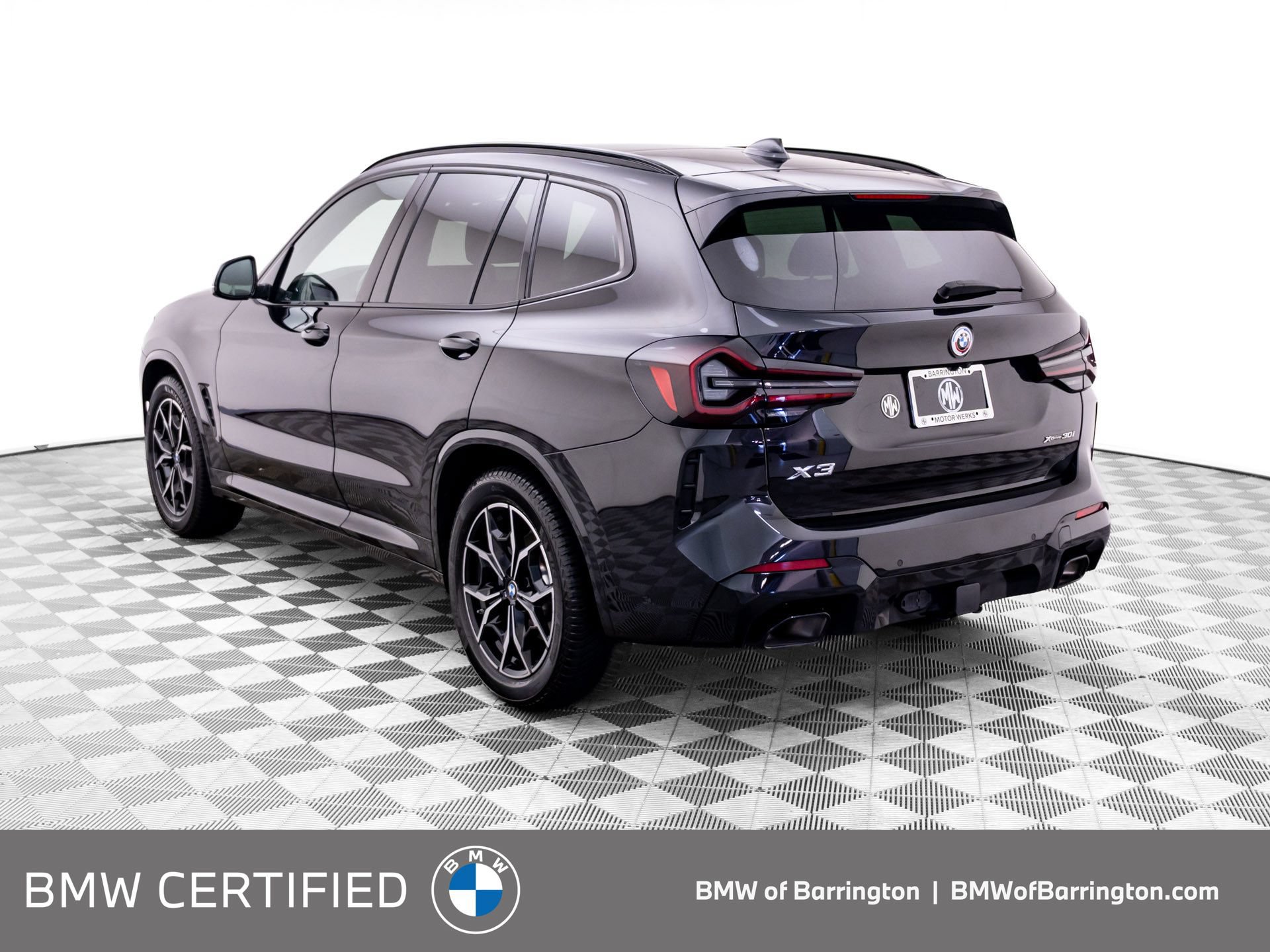 Certified 2023 BMW X3 xDrive30i w/ M Sport Package AWD/4WD image 3