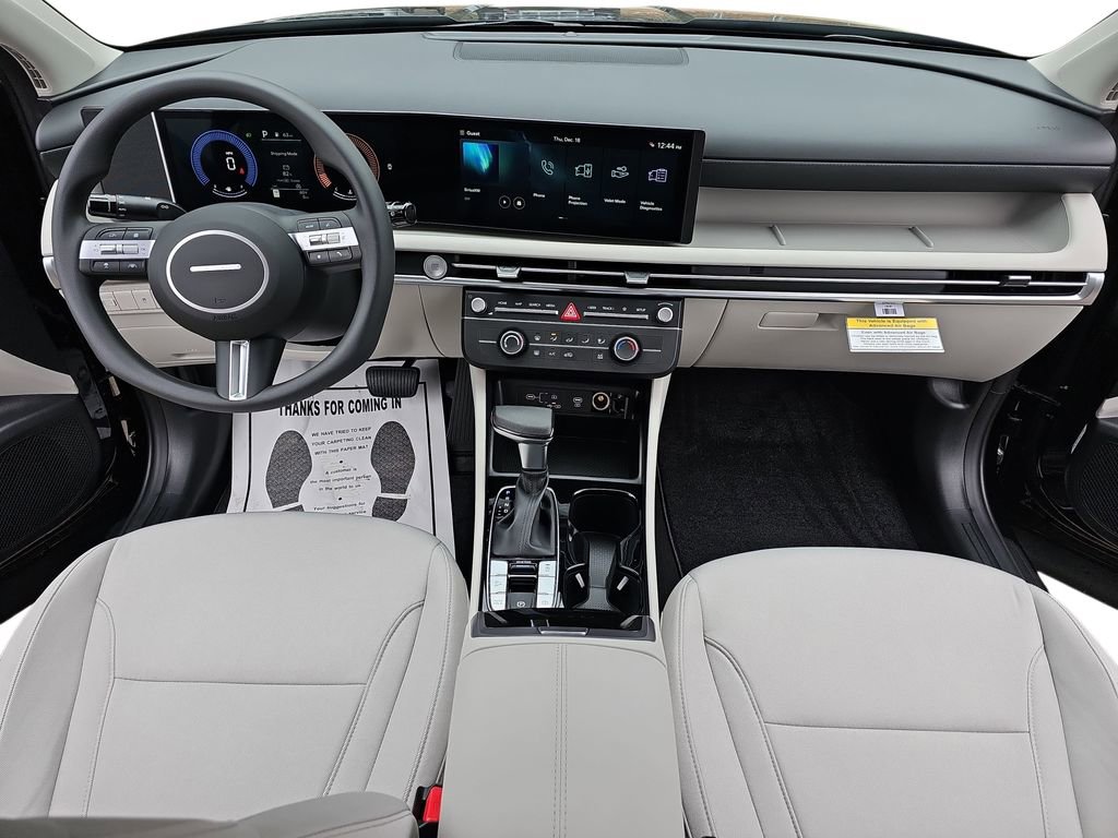 New 2026 Hyundai Tucson SE image 9