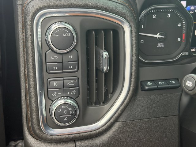 Certified 2023 GMC Sierra 2500 AT4 w/ AT4 Premium Plus Package AWD/4WD image 29