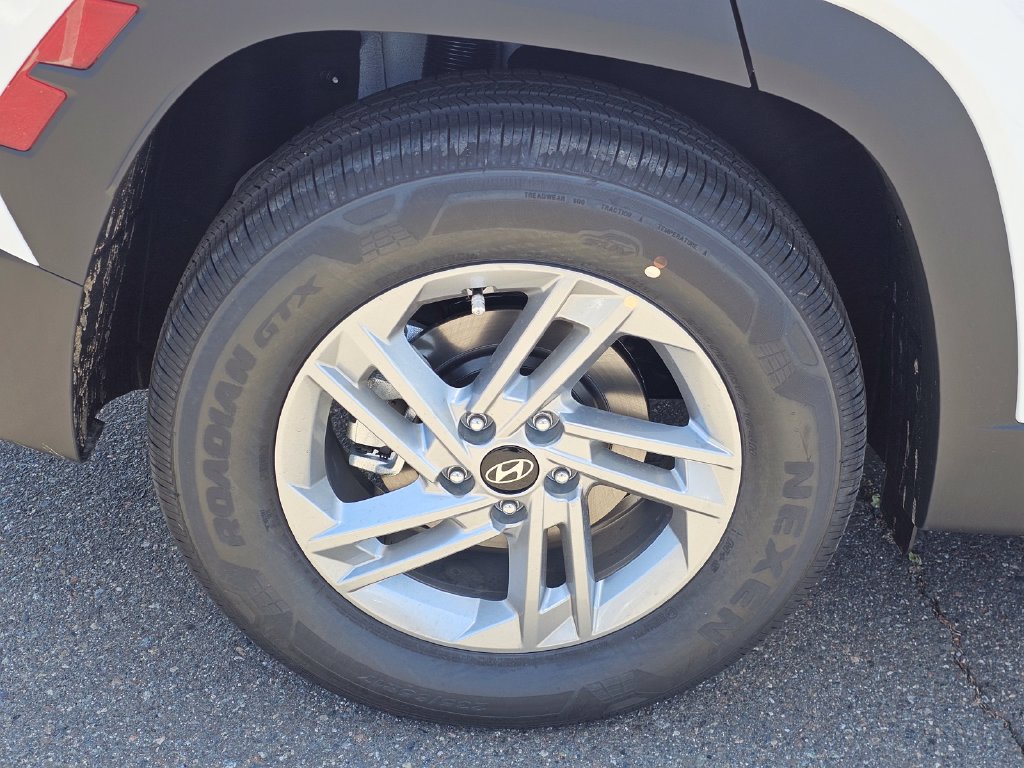 New 2026 Hyundai Tucson SE FWD image 9