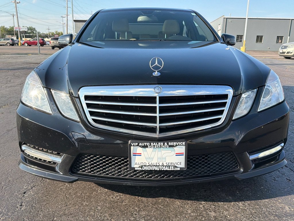 Used 2012 Mercedes-Benz E 350 4MATIC Sedan image 2