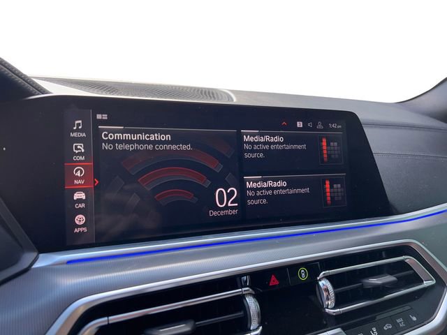 Used 2020 BMW X5 M50i w/ Premium Package AWD/4WD image 13