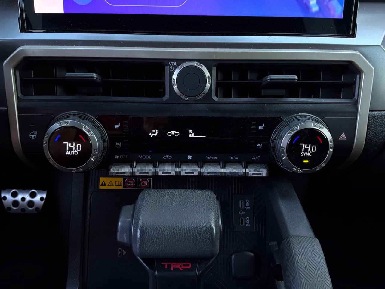 Used 2024 Toyota Tacoma TRD Sport w/ TRD Sport Premium Package RWD image 44