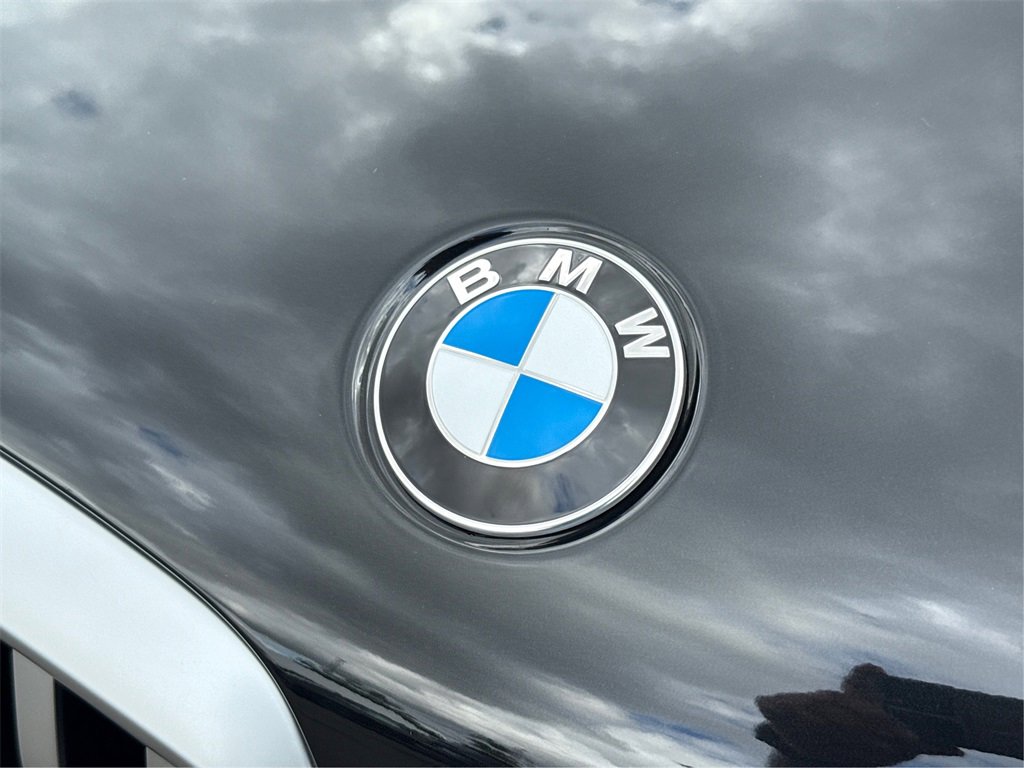 New 2026 BMW X5 sDrive40i image 18
