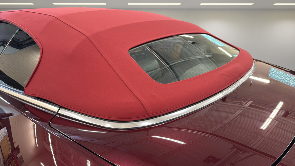 Used 2015 Maserati GranTurismo Convertible RWD image 18