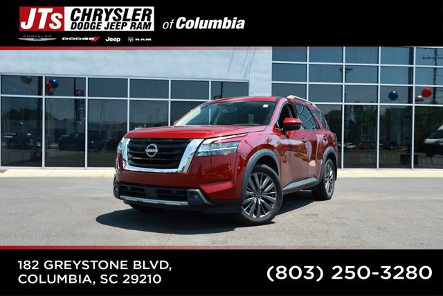 Used 2022 Nissan Pathfinder SL w/ SL Premium Package FWD image 1