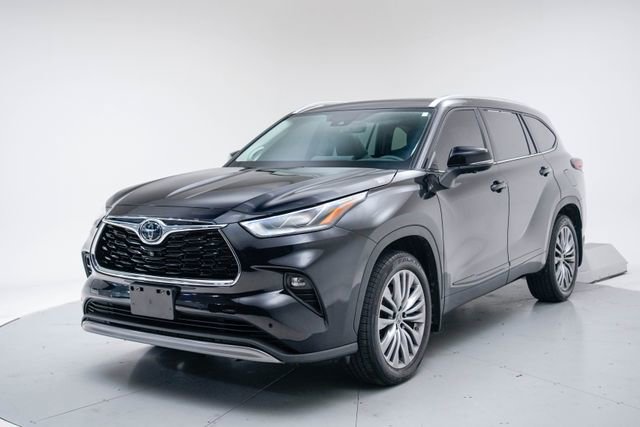 Used 2023 Toyota Highlander Platinum