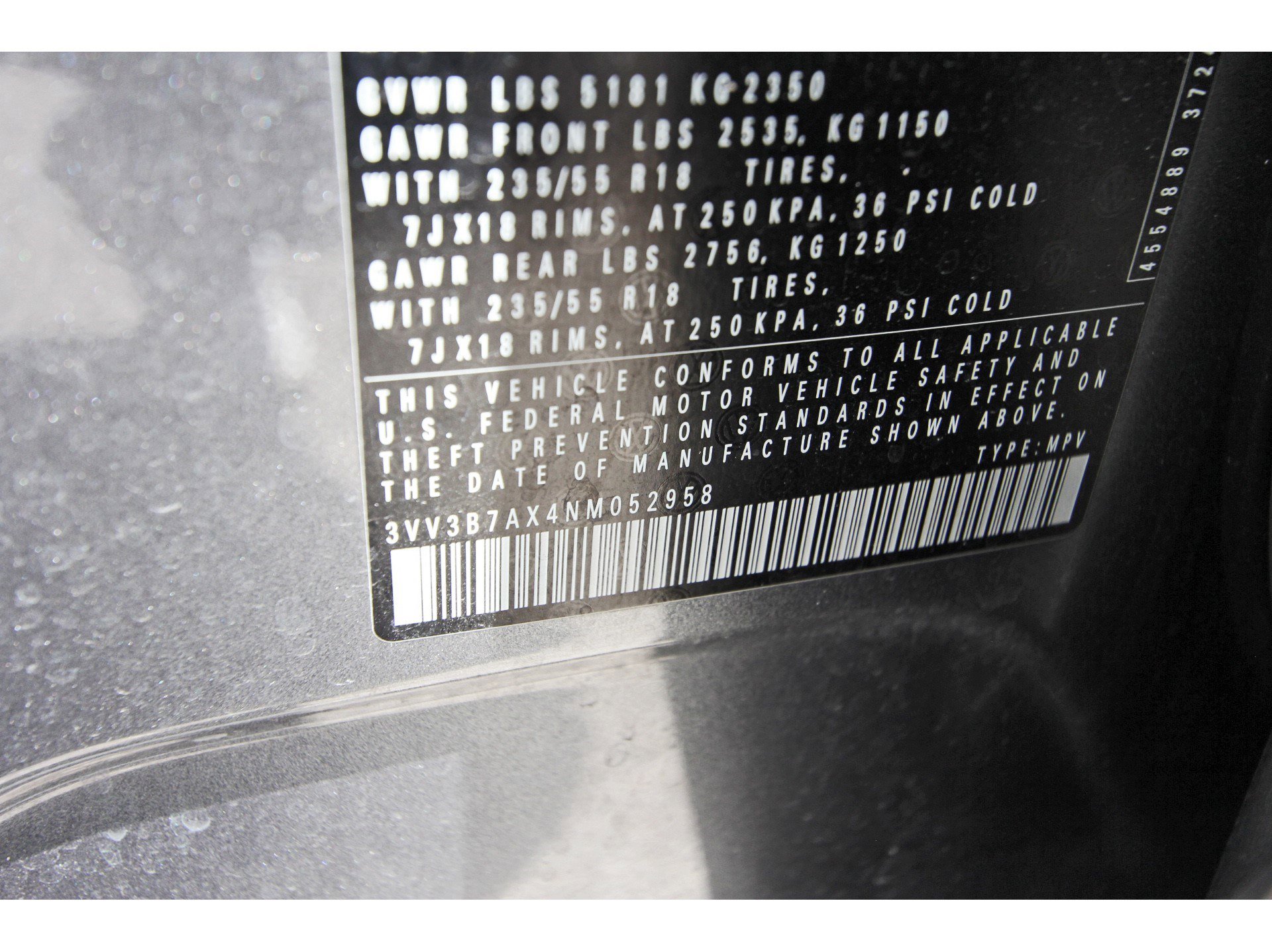 Used 2022 Volkswagen Tiguan SE image 33