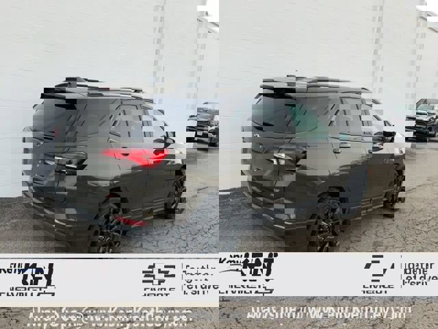 Used 2023 Chevrolet Equinox RS image 4