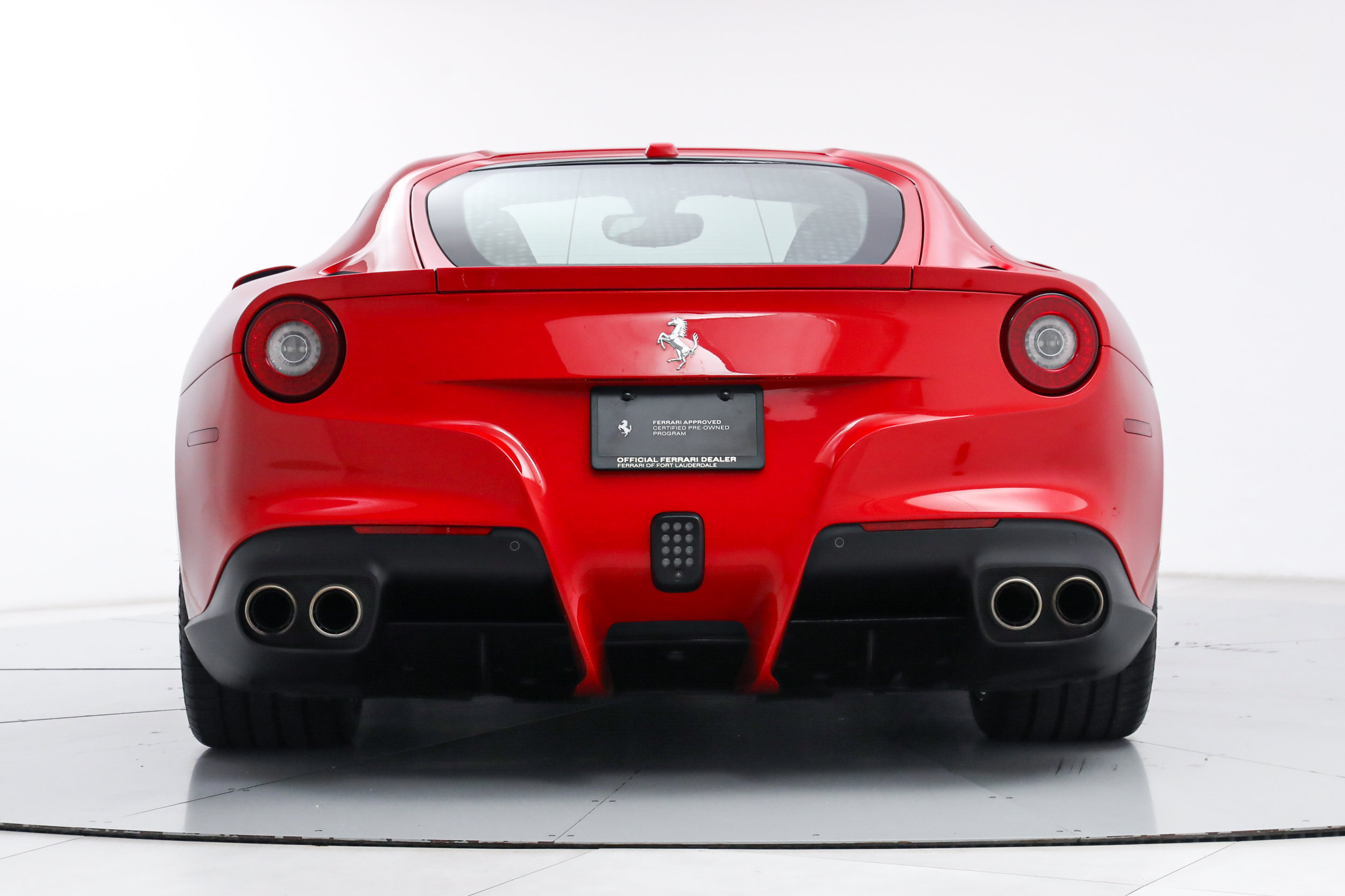 Certified 2014 Ferrari F12 Berlinetta RWD image 8