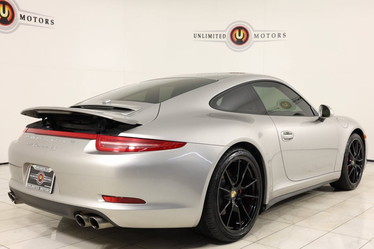 Used 2013 Porsche 911 Carrera 4S AWD/4WD image 3