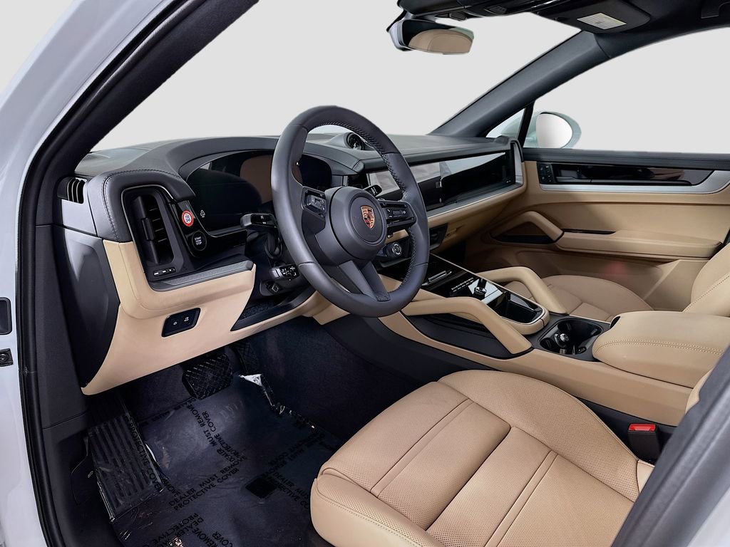 New 2026 Porsche Cayenne Coupe AWD/4WD image 4