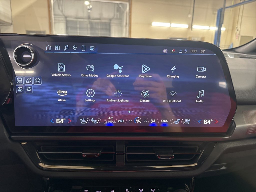 New 2025 Chevrolet Equinox EV RS w/ Convenience Package II image 25