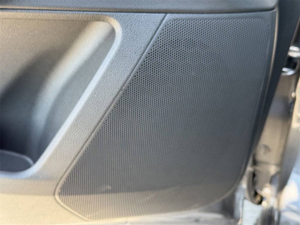 New 2025 Nissan Pathfinder Platinum w/ Lighting Package (N93) image 17