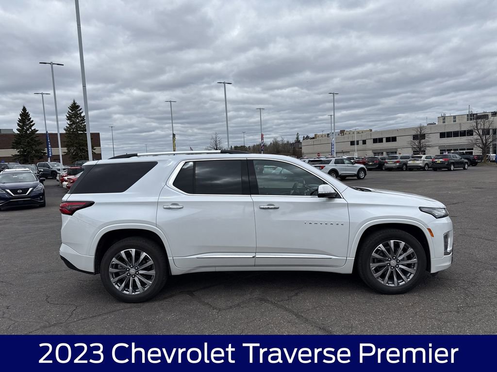 Used 2023 Chevrolet Traverse Premier w/ LPO, Floor Liner Package AWD/4WD image 5