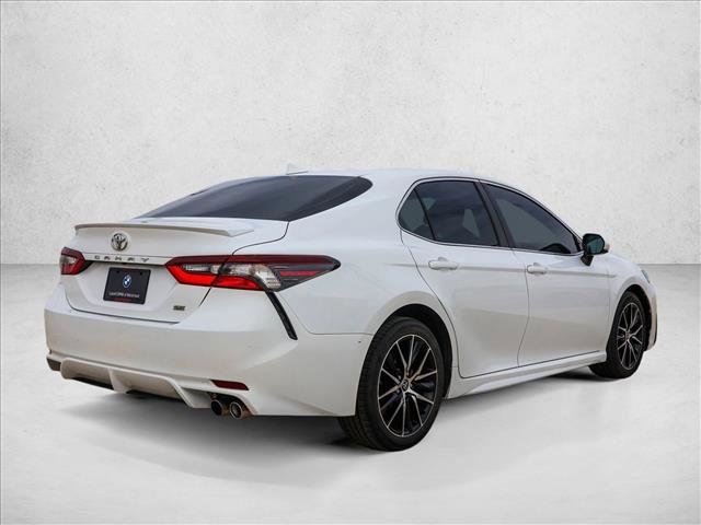 Used 2021 Toyota Camry SE FWD image 5