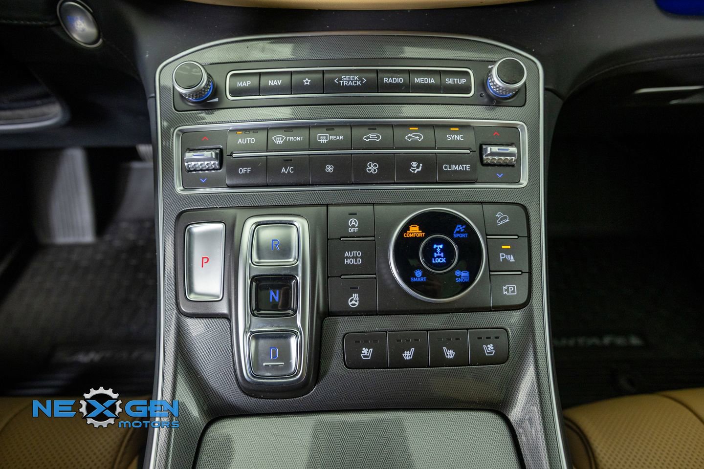 Used 2023 Hyundai Santa Fe Calligraphy AWD/4WD image 21