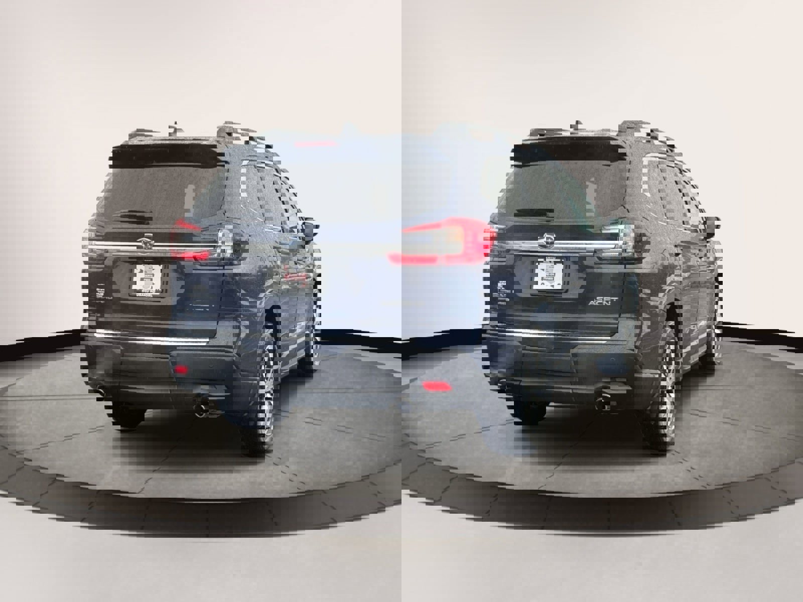 Certified 2025 Subaru Ascent Premium image 4