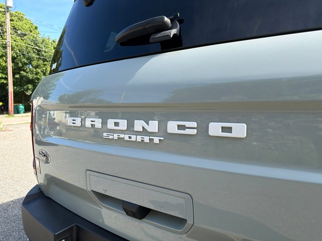 Used 2024 Ford Bronco Sport Outer Banks w/ Tech Package AWD/4WD image 11