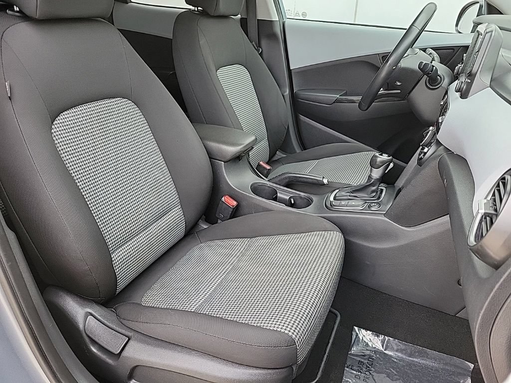 Used 2018 Hyundai Kona SEL w/ SEL Tech Package 02 AWD/4WD image 15