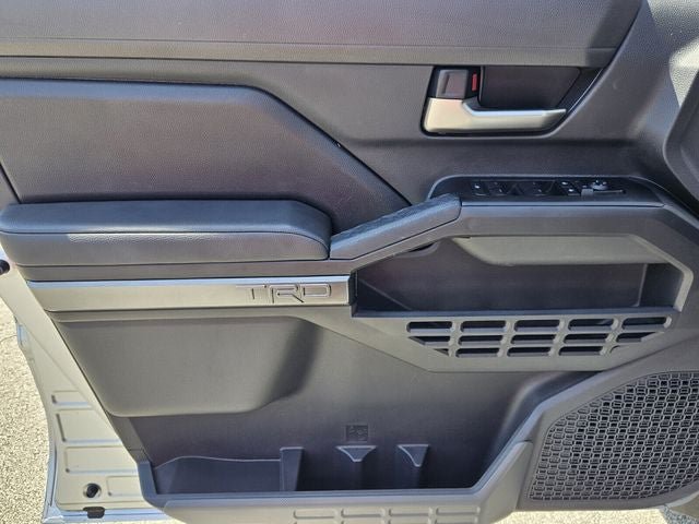 Used 2024 Toyota Tacoma TRD Off-Road AWD/4WD image 33