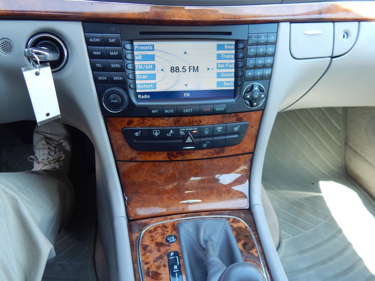 Used 2005 Mercedes-Benz E 500 4MATIC Sedan image 22