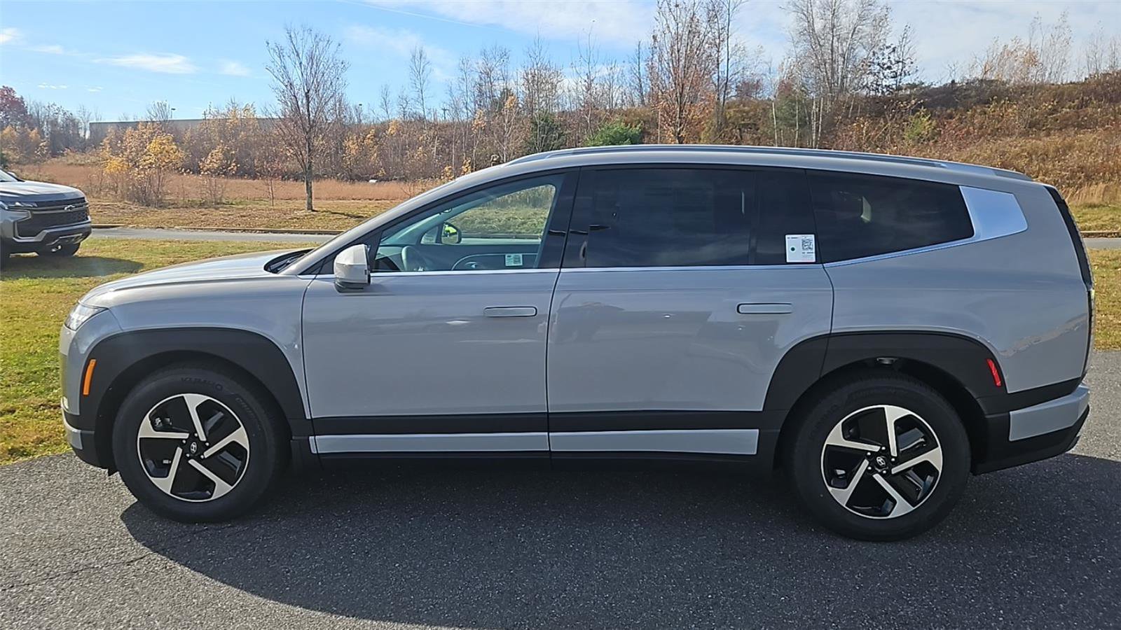 New 2026 Hyundai Ioniq 9 SE image 4