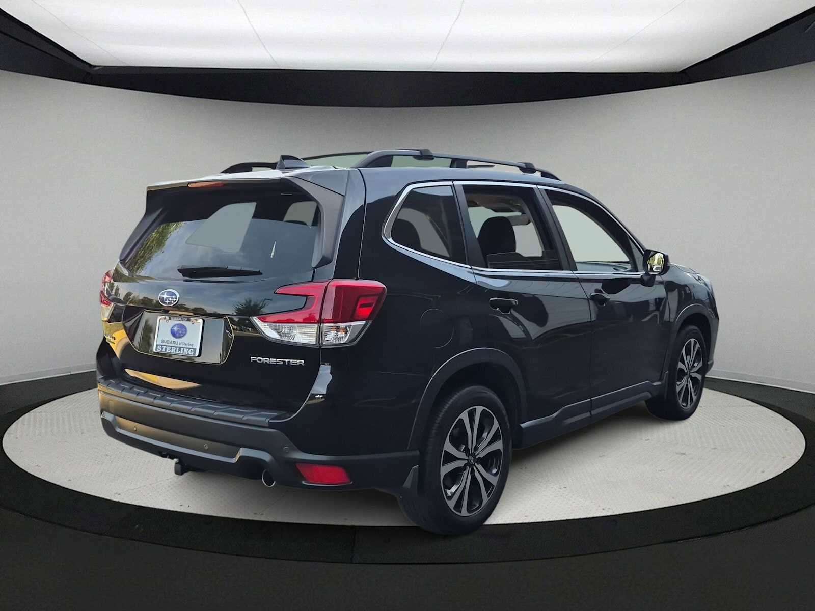 Used 2020 Subaru Forester Limited w/ Popular Package #3 AWD/4WD image 8