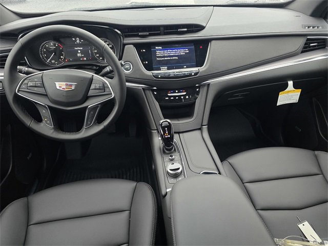 New 2026 Cadillac XT5 Luxury w/ LPO, Floor Liner Package image 14