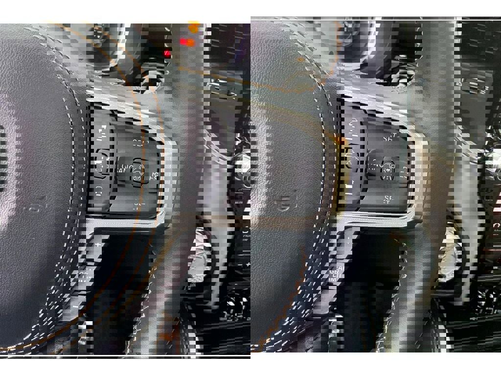 Used 2025 RAM 1500 Tungsten w/ Off Road Group image 21