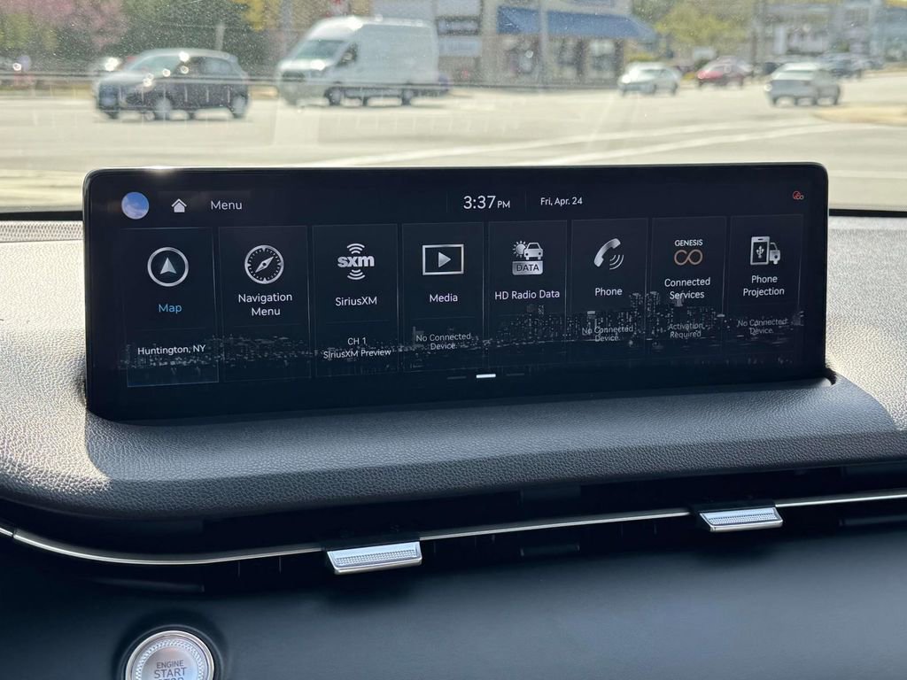 Certified 2025 Genesis GV70 2.5T AWD/4WD image 22