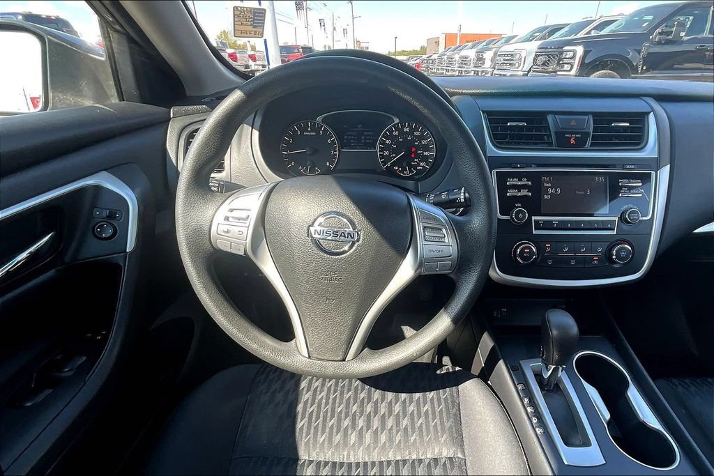 Used 2018 Nissan Altima 2.5 S w/ S Convenience Package FWD image 5