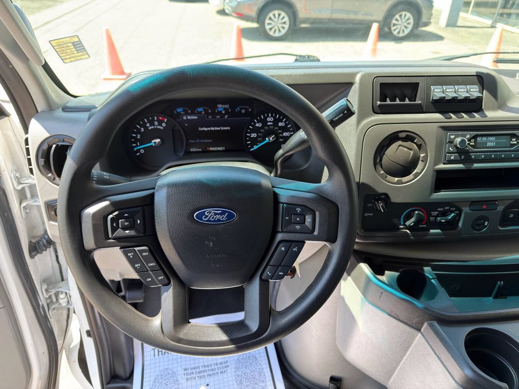 Used 2024 Ford E-450 and Econoline 450 Super Duty w/ Power Windows & Locks Group RWD image 13