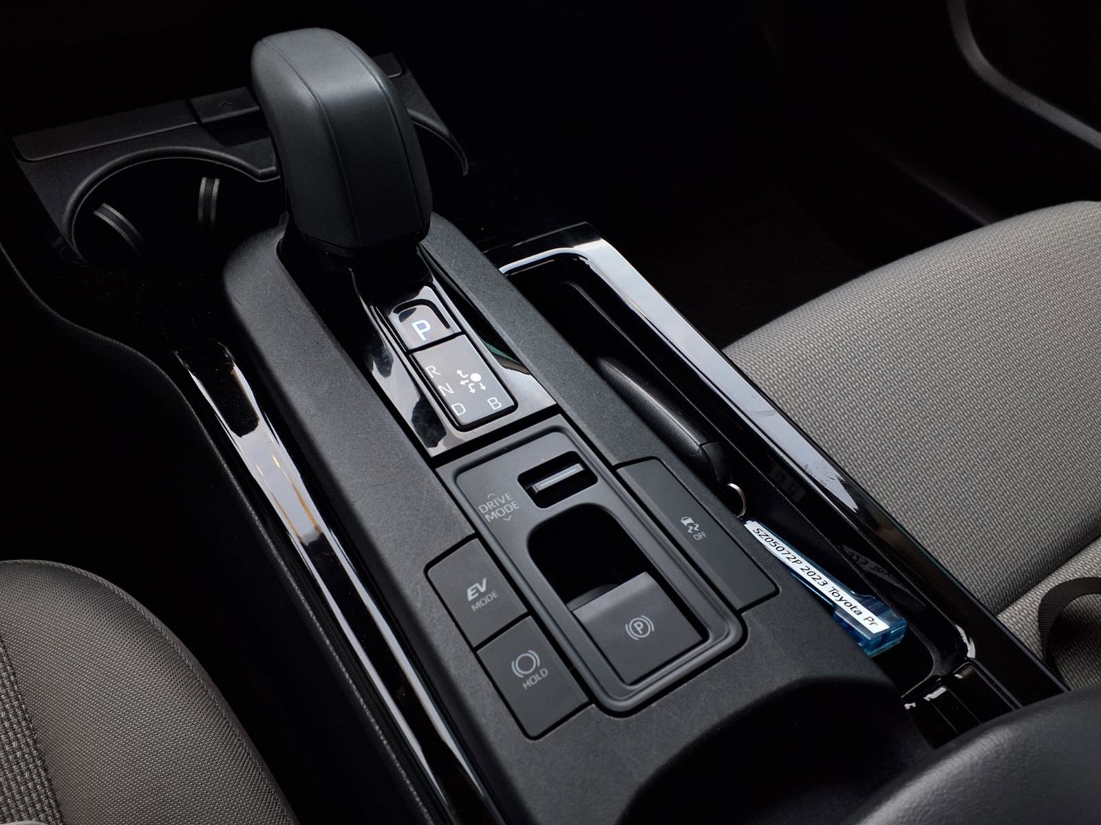 Used 2023 Toyota Prius LE image 14