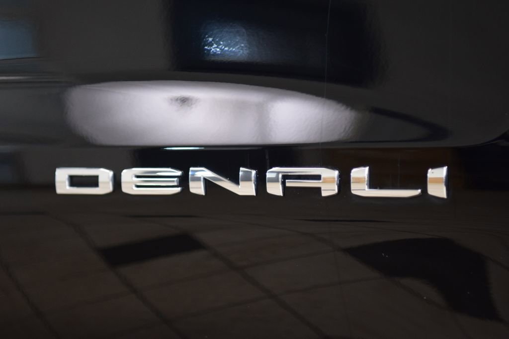 Used 2024 GMC Sierra 1500 Denali w/ Denali Reserve Package AWD/4WD image 17