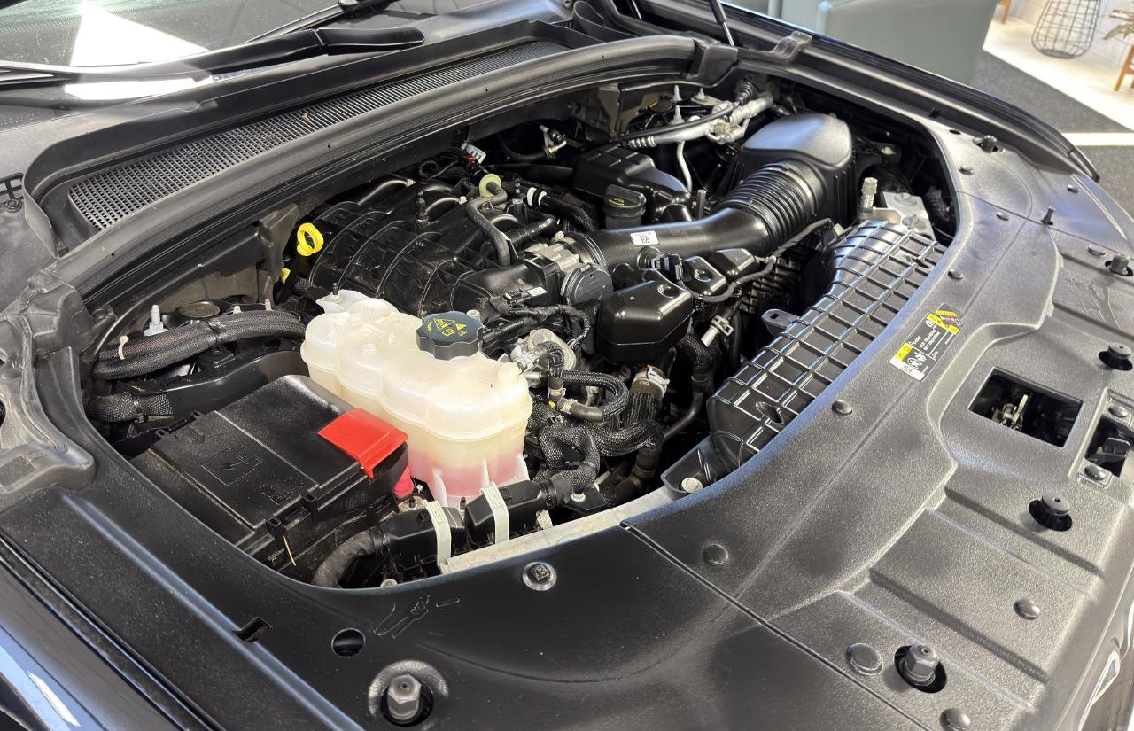 Used 2023 Jeep Grand Cherokee L Laredo w/ Trailer Tow Group (B) image 22