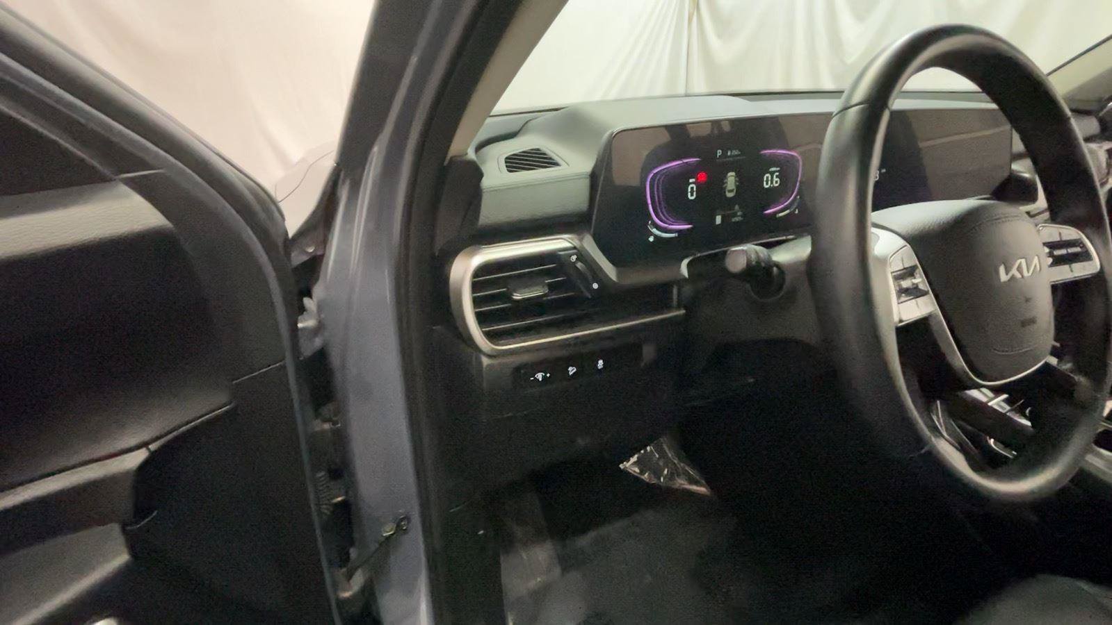 Used 2024 Kia Telluride S w/ S Sunroof Package AWD/4WD image 32