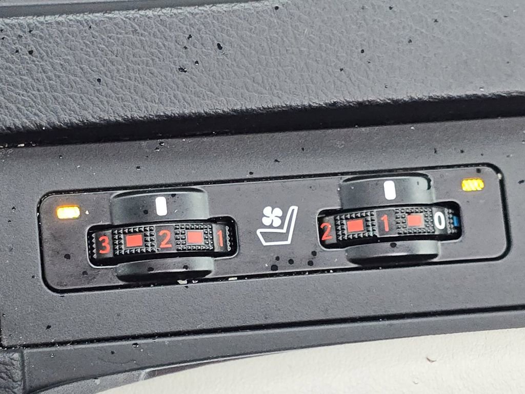 Used 2015 Lexus RX 350 AWD image 4