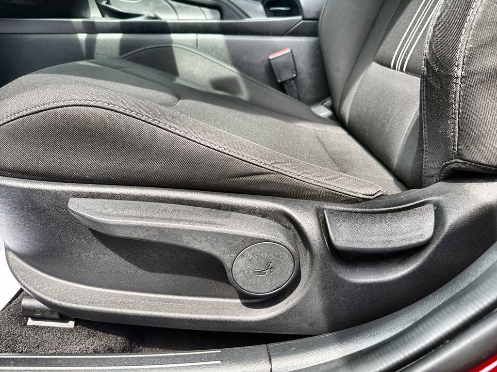 Certified 2023 Hyundai Elantra SEL FWD image 16